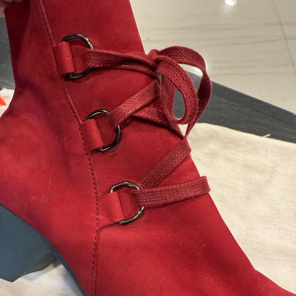 ARCHE ankle boot. Purchased in France. Size 7.5, red suede. - Picture 6 of 7